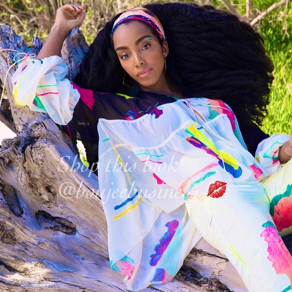 H&M Wide-Cut Chiffon Blouse - Picture 5 of 8